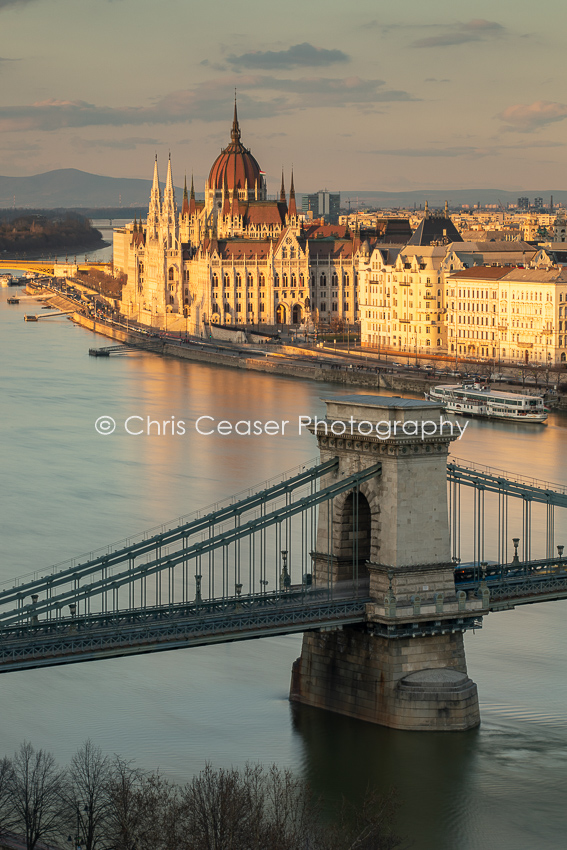 Last light, Budapest